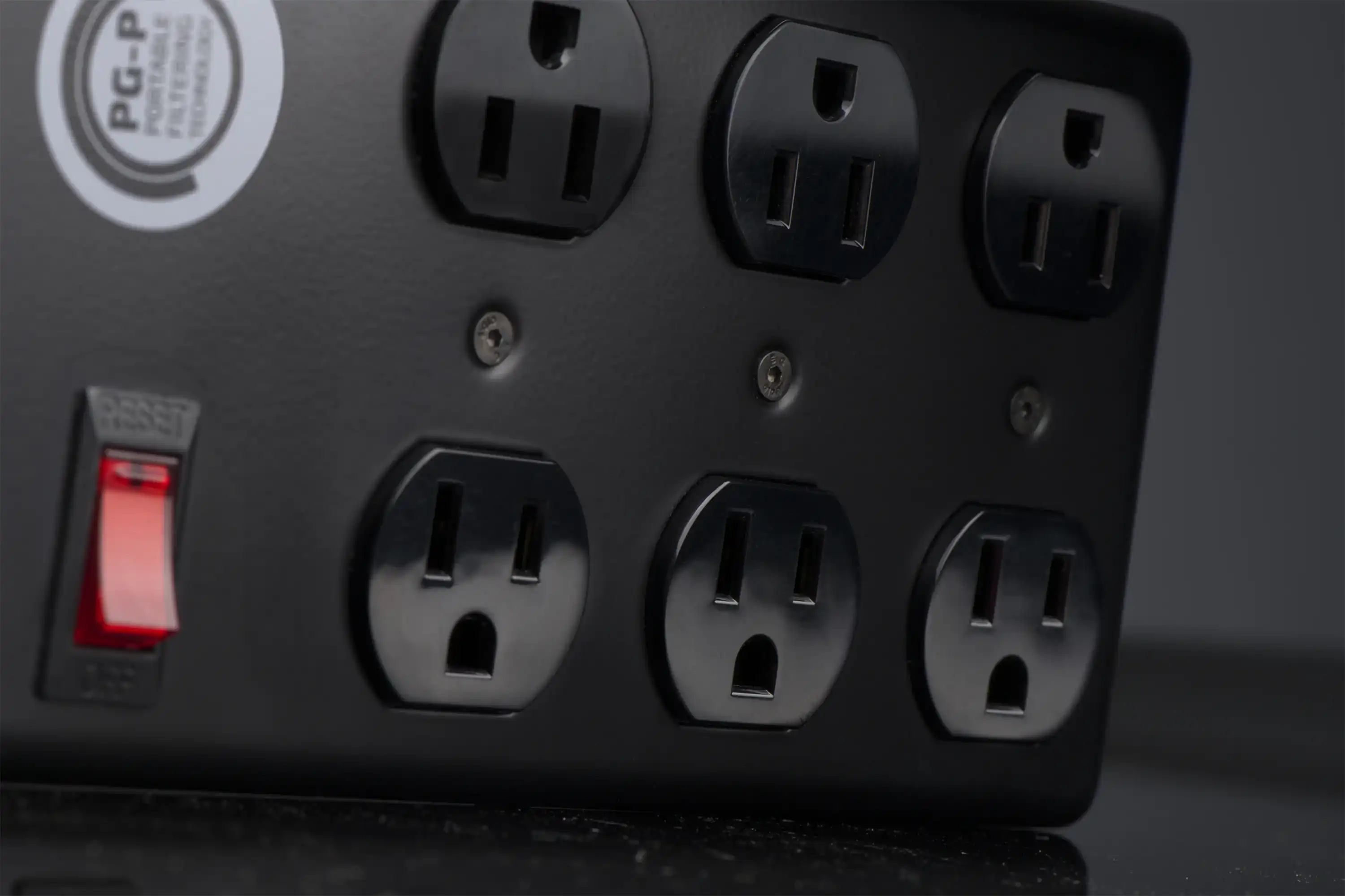 Black Lion Audio PG-P Portable Studio-Grade Power Conditioner & Surge Protector - Image 4