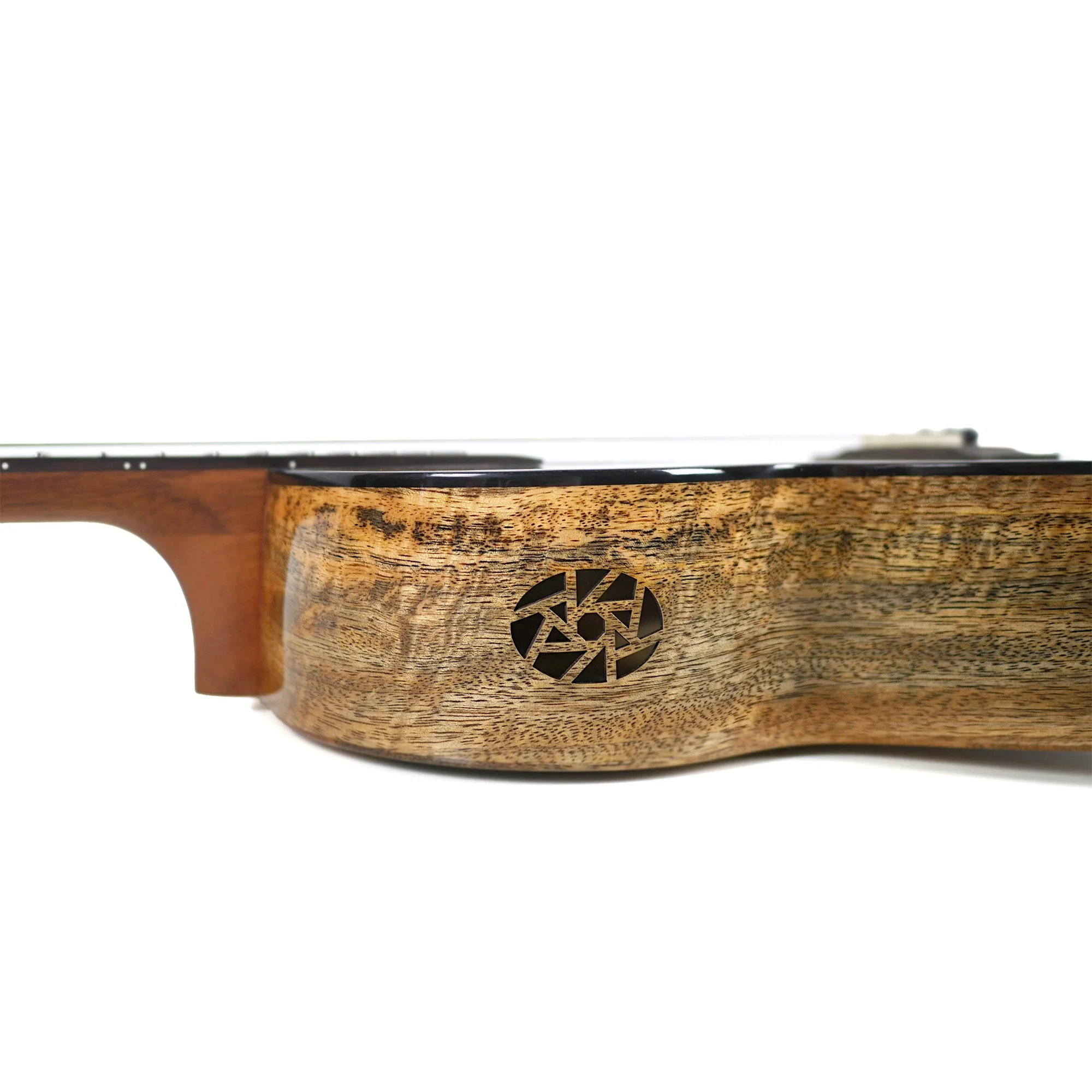 Flight Fireball EQ-A Solid Mango Baritone Ukulele - Image 4