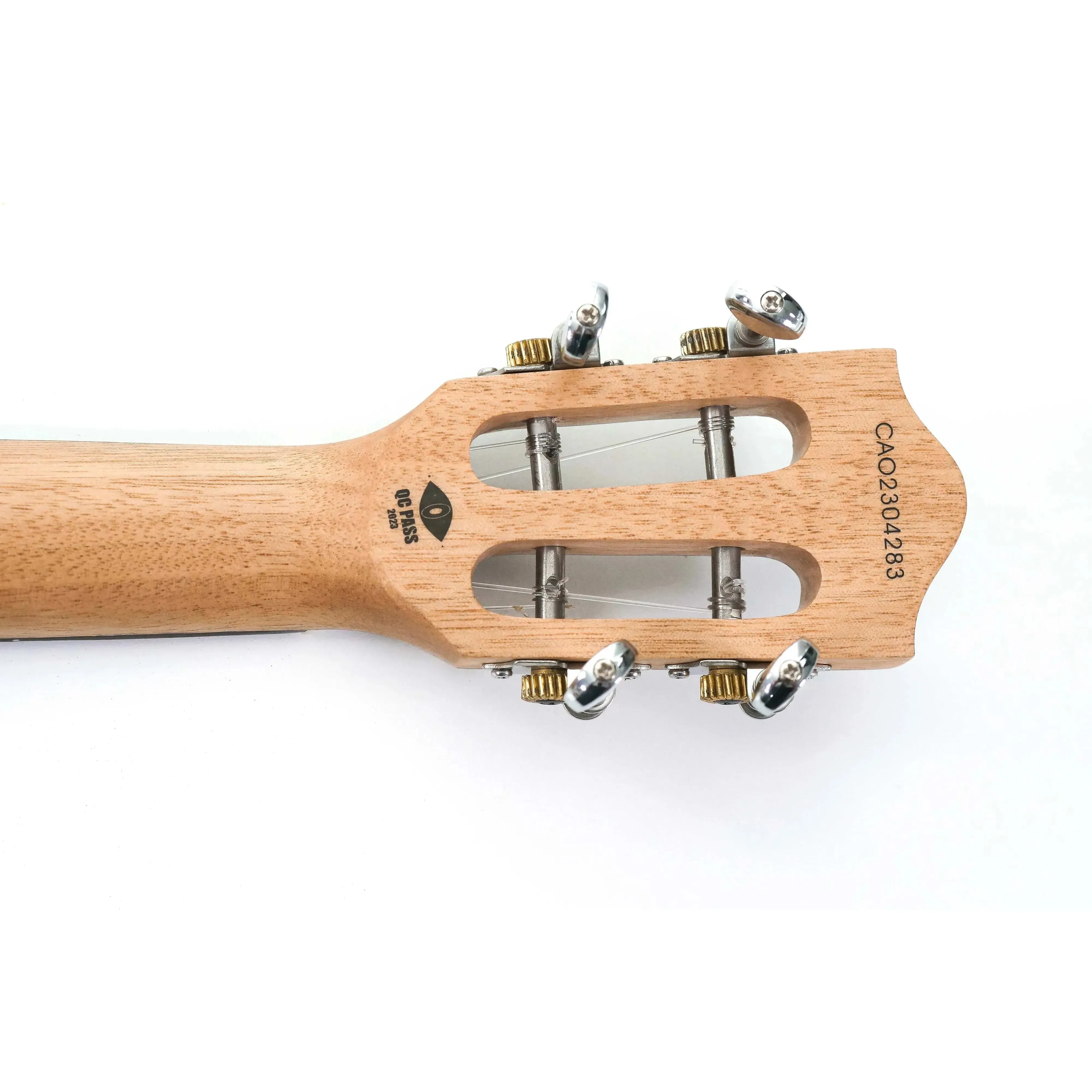Flight IRIS Solid Spruce Top & Mahogany Tenor Ukulele - Image 9
