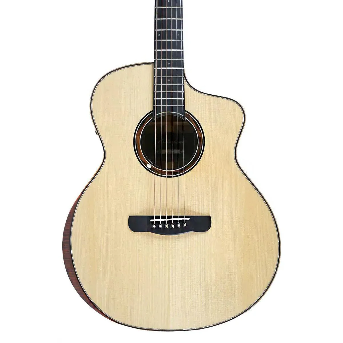 Mérida DTGC-EQ Beyond Series Grand Concert Acoustic-Electric Guitar