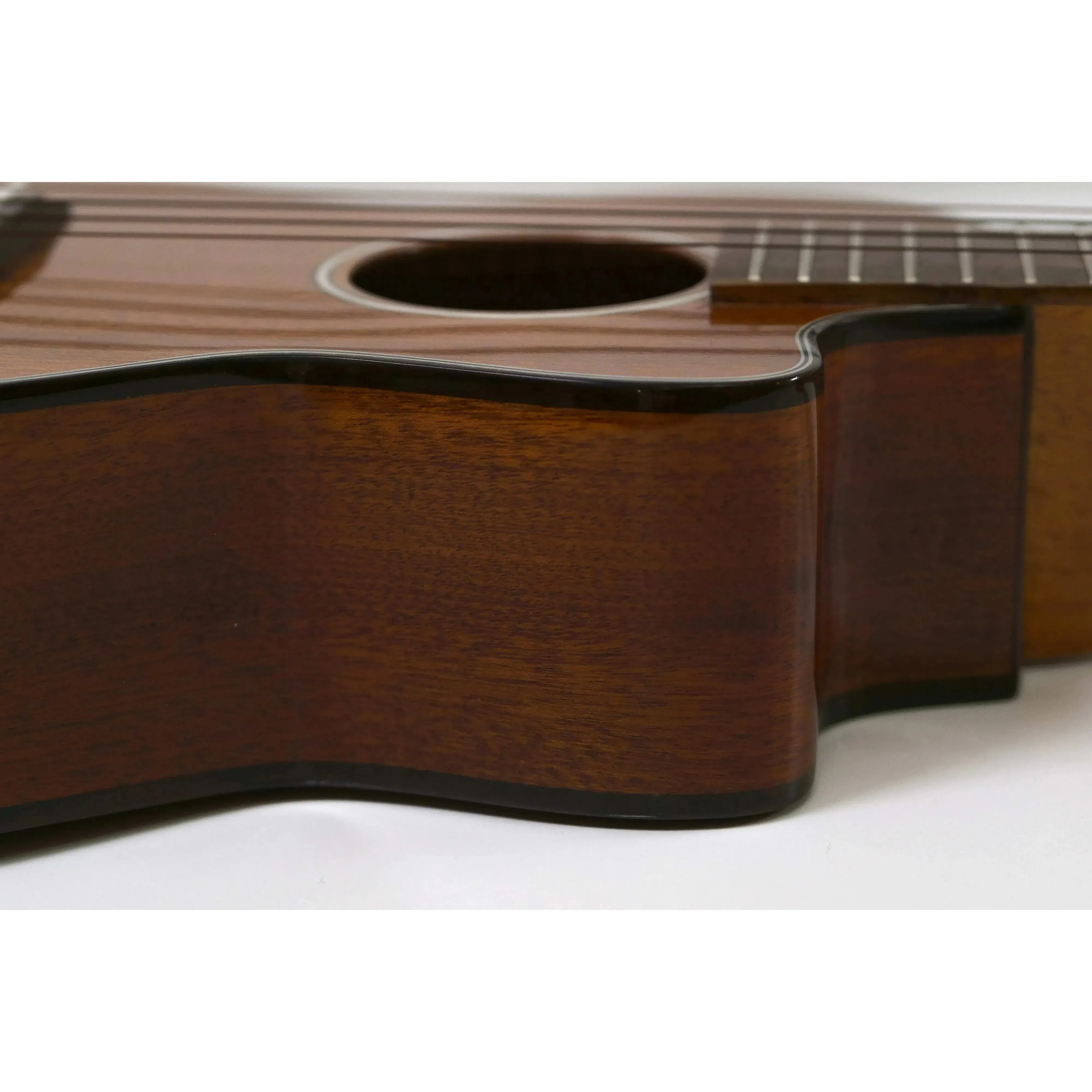 Ohana CK-35CG-CL Cynthia Lin Concert Ukulele Pack - Image 3