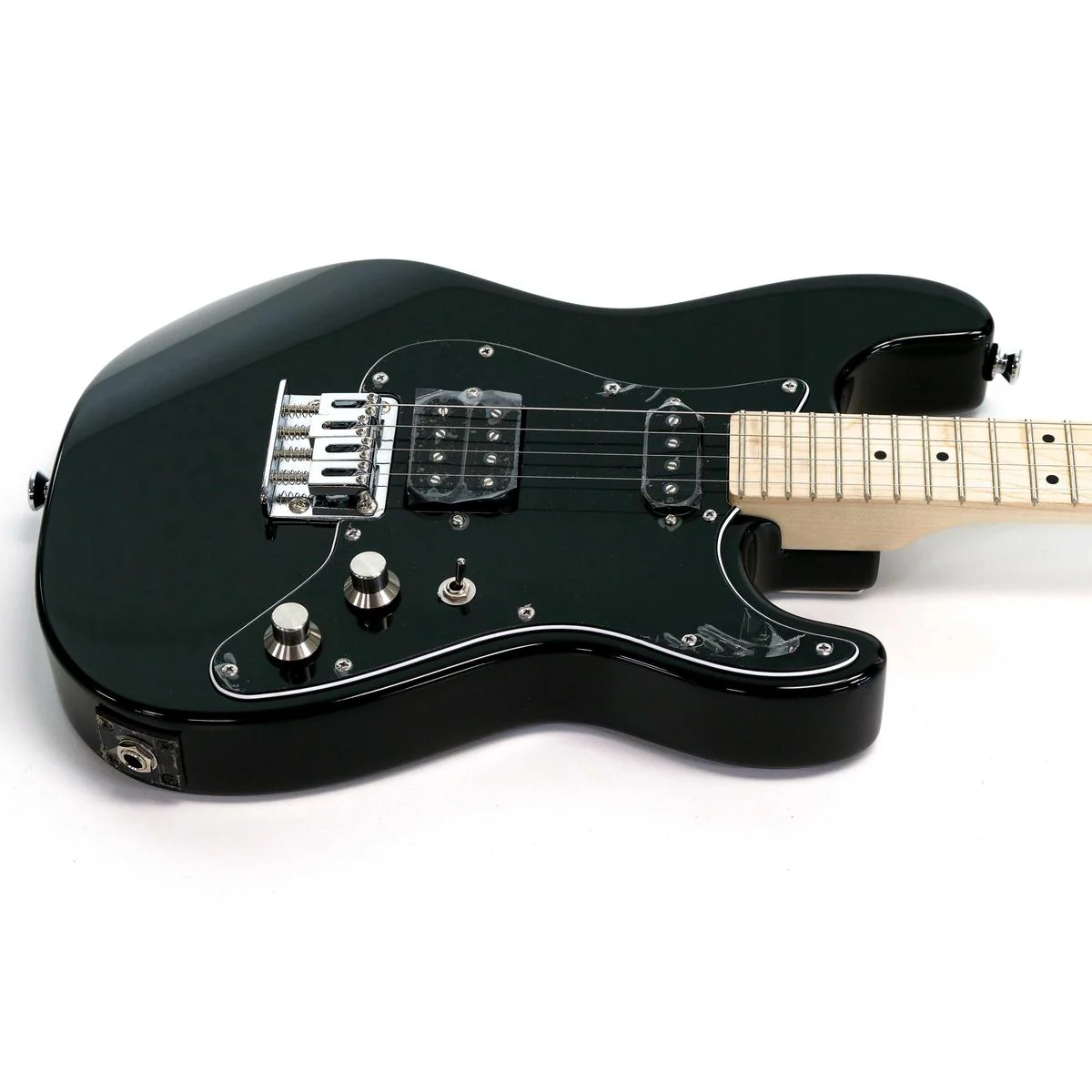 Risa ST-432-BK Strat-Style Electric Tenor Ukulele - Image 3