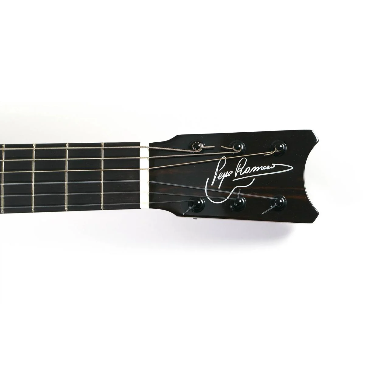 Romero Creations RC-B6-SM 6 String Baritone Ukulele/Guitar/Guitarlele - Image 6